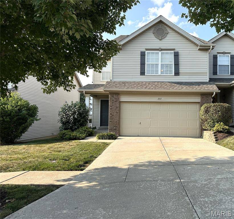 207 Shady Rock LN, O'fallon, MO 63368