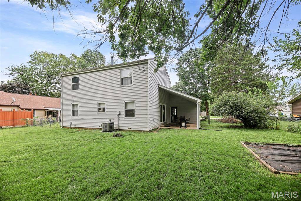 44 Berwin GN, Maryville, IL 62062