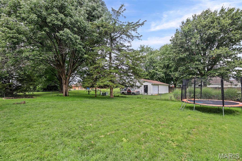 44 Berwin GN, Maryville, IL 62062
