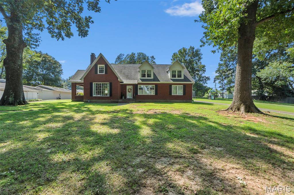 811 E Rodney DR, Cape Girardeau, MO 63701
