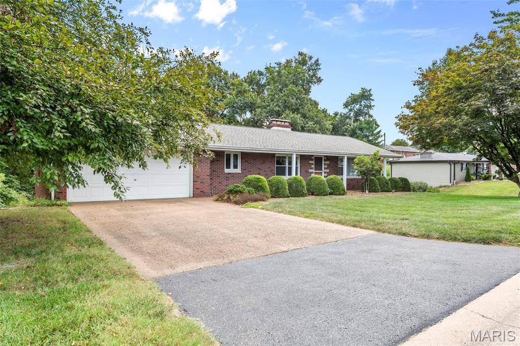 108 Saint Mary DR, Collinsville, IL 62234