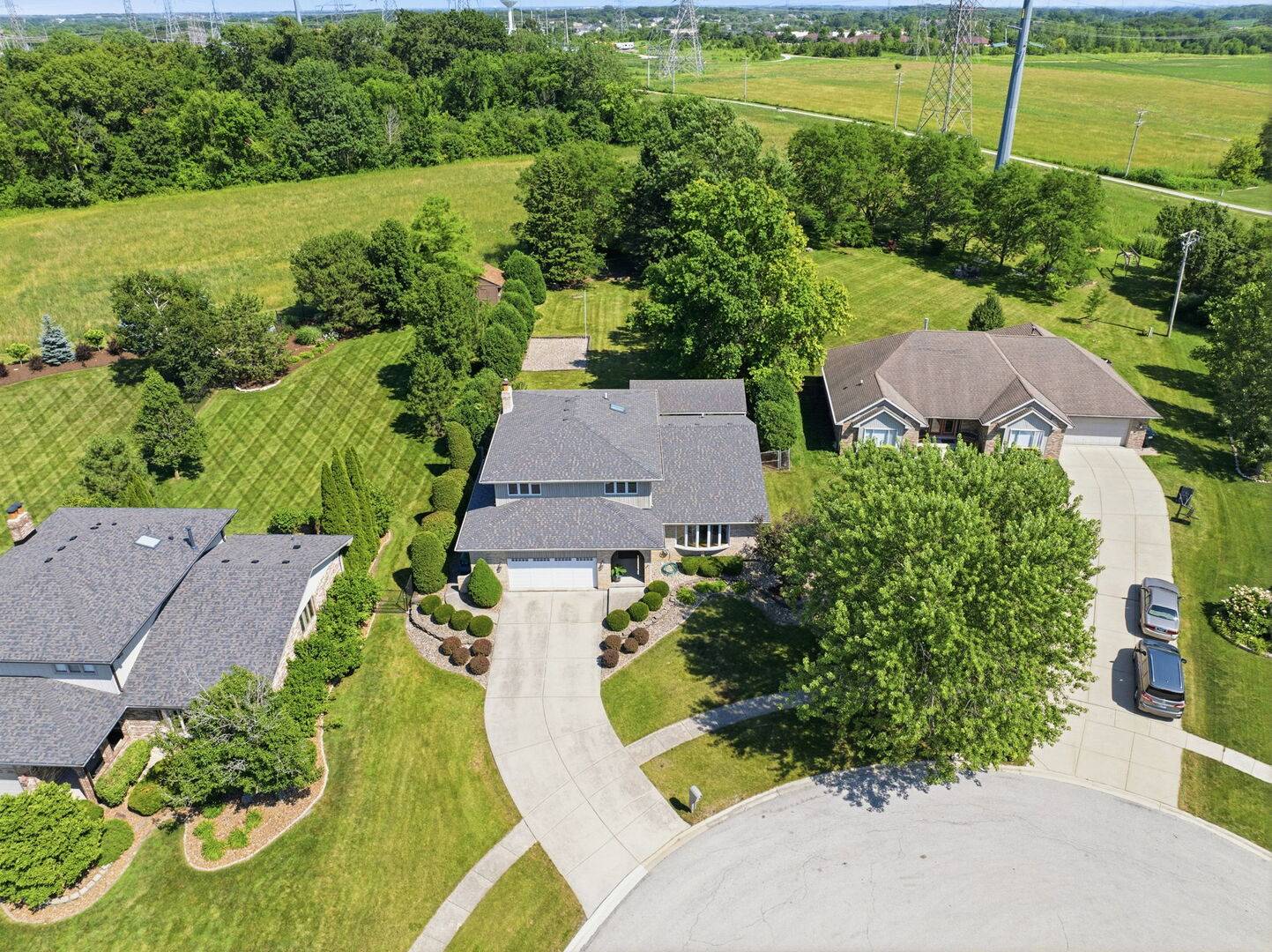 14519 S Pine Grove DR, Homer Glen, IL 60491
