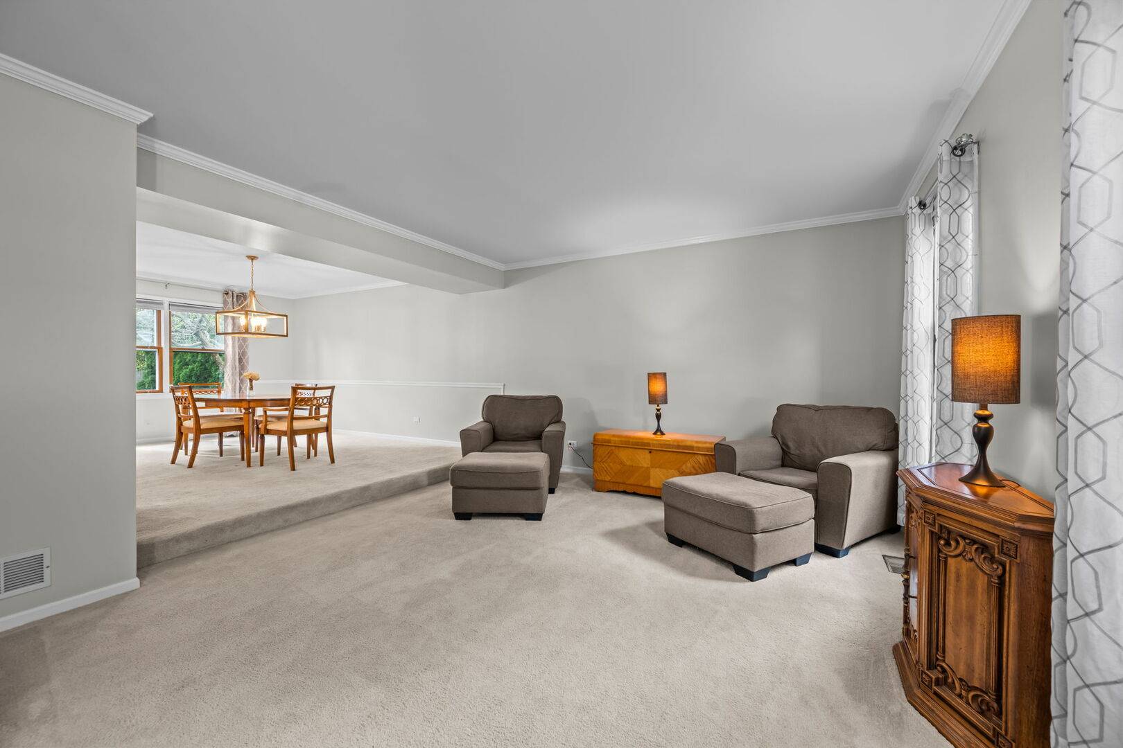 314 Stonebridge WAY, Mundelein, IL 60060