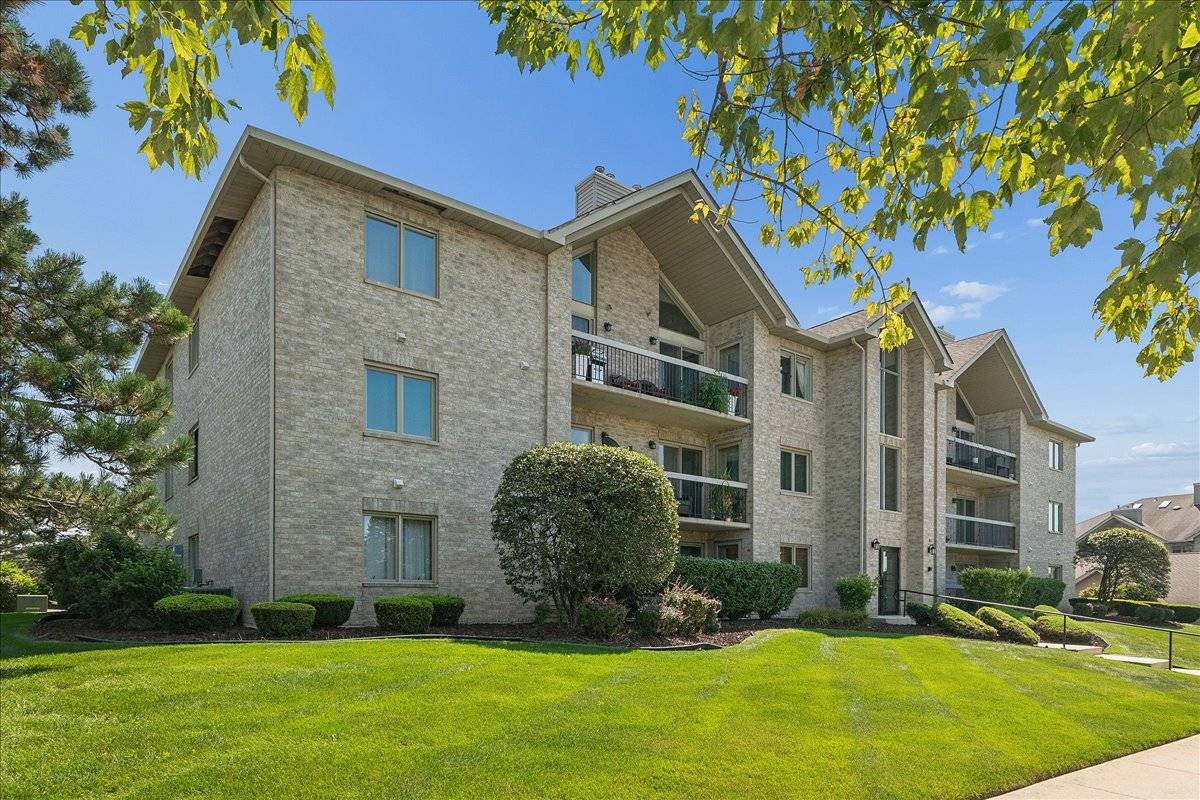 14011 Norwich LN #304, Orland Park, IL 60467