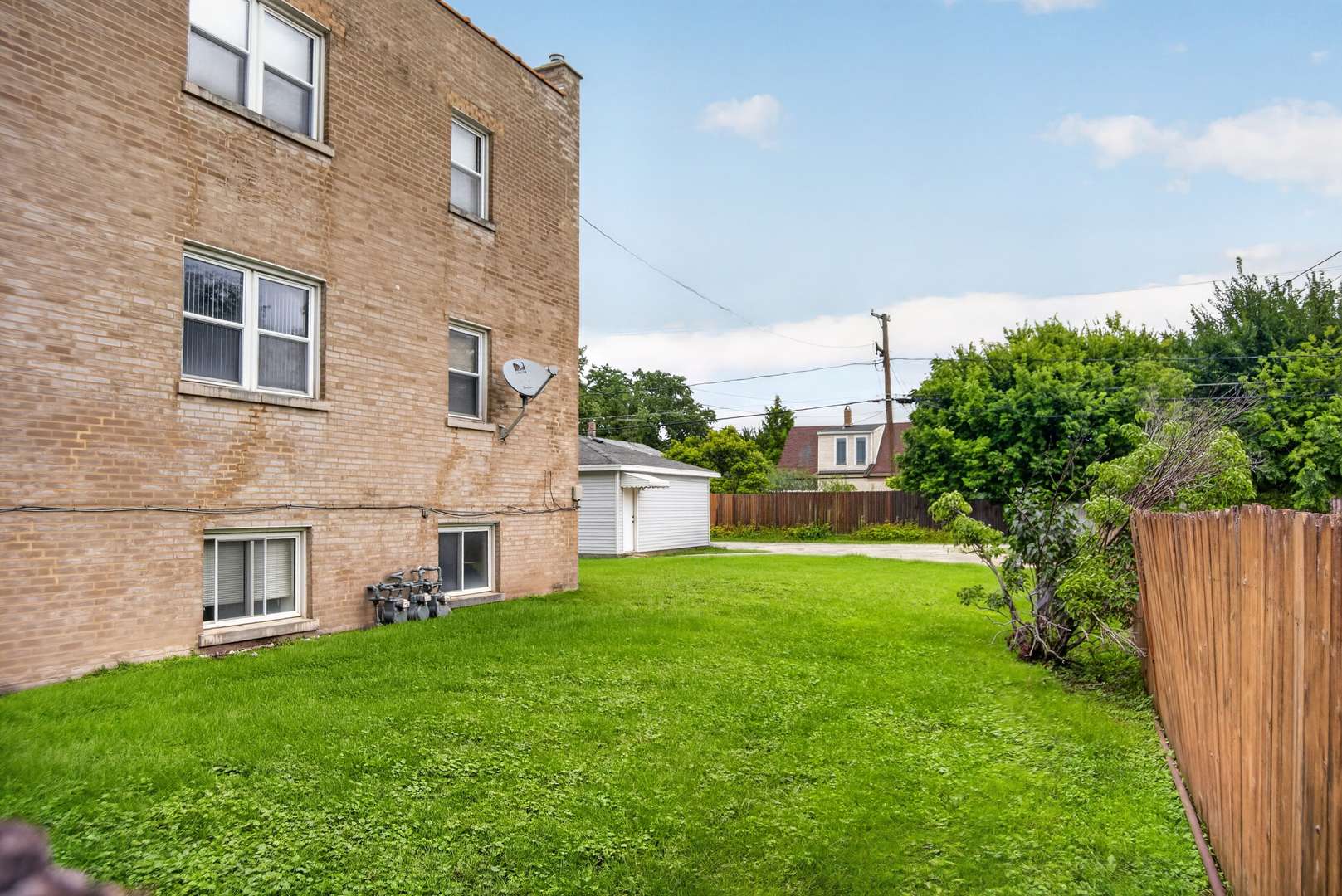 3329 Arthur AVE, Brookfield, IL 60513