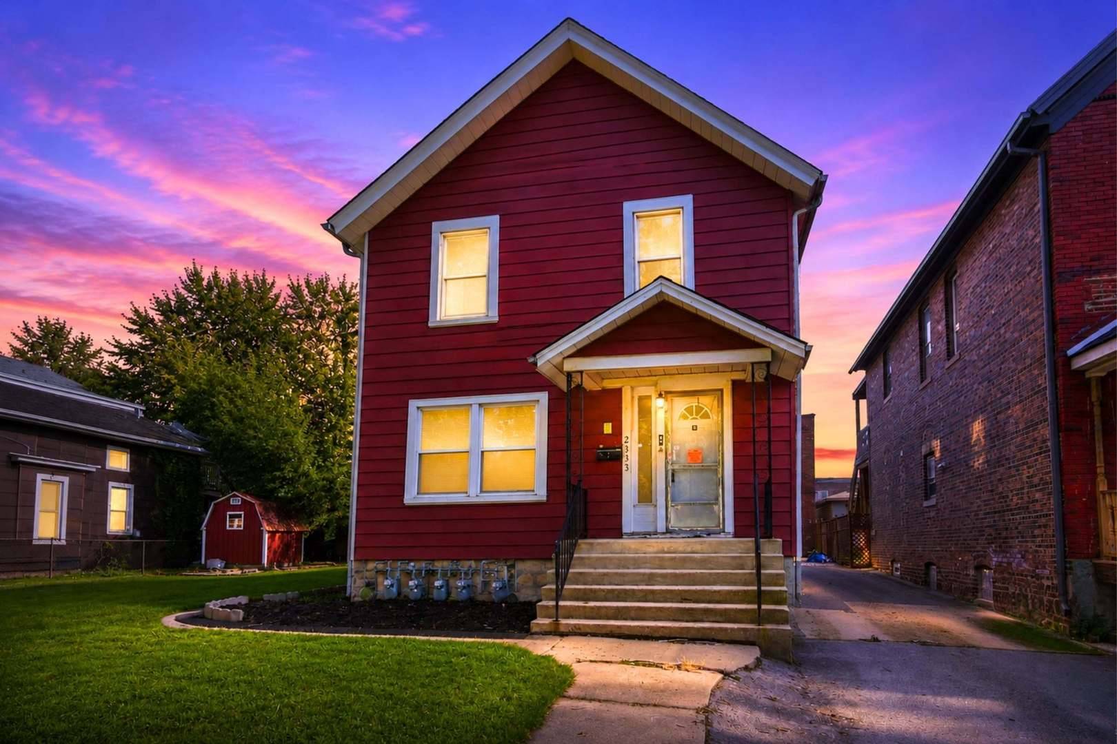 2333 Walnut ST, Blue Island, IL 60406