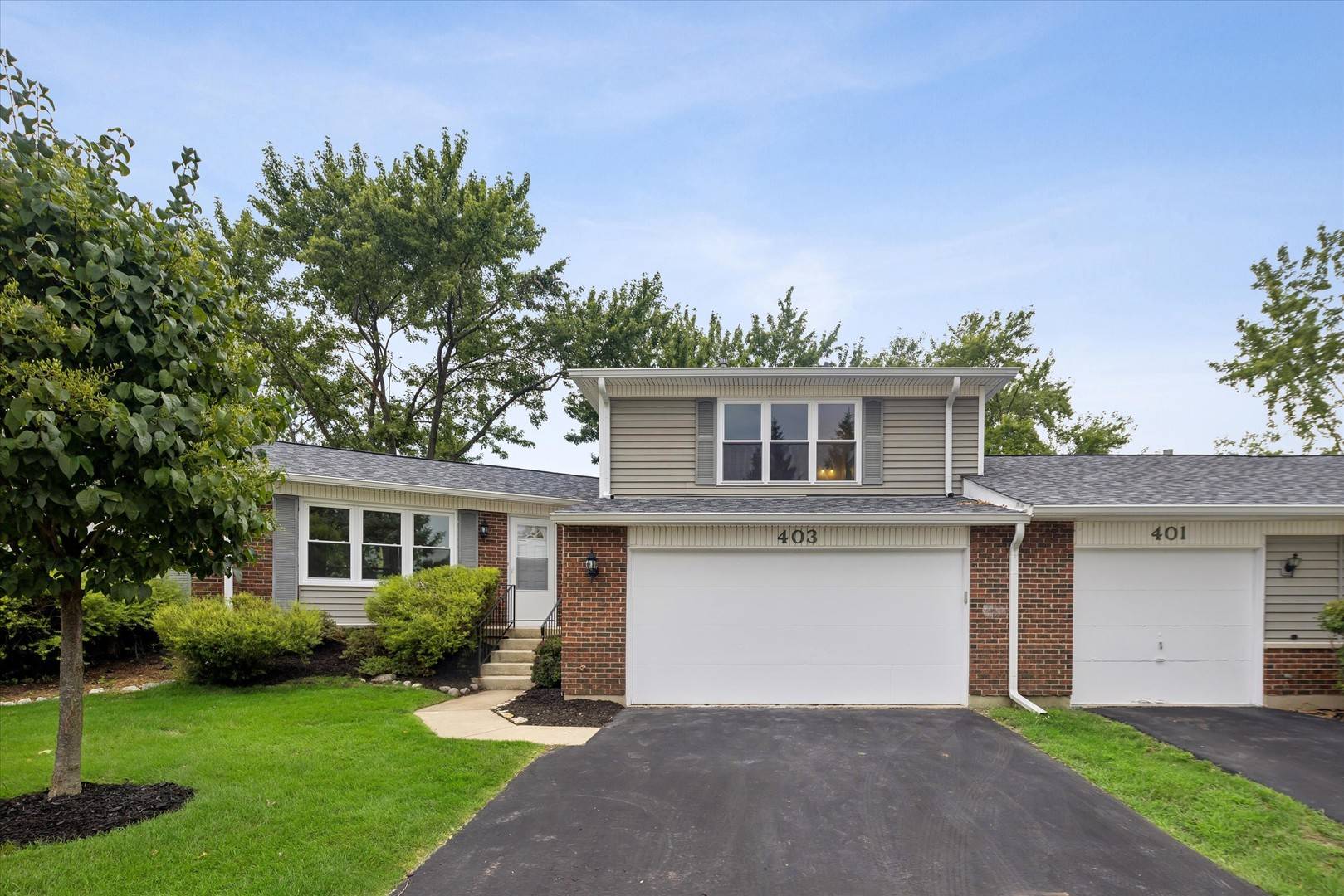 403 Monet CIR, Bolingbrook, IL 60440