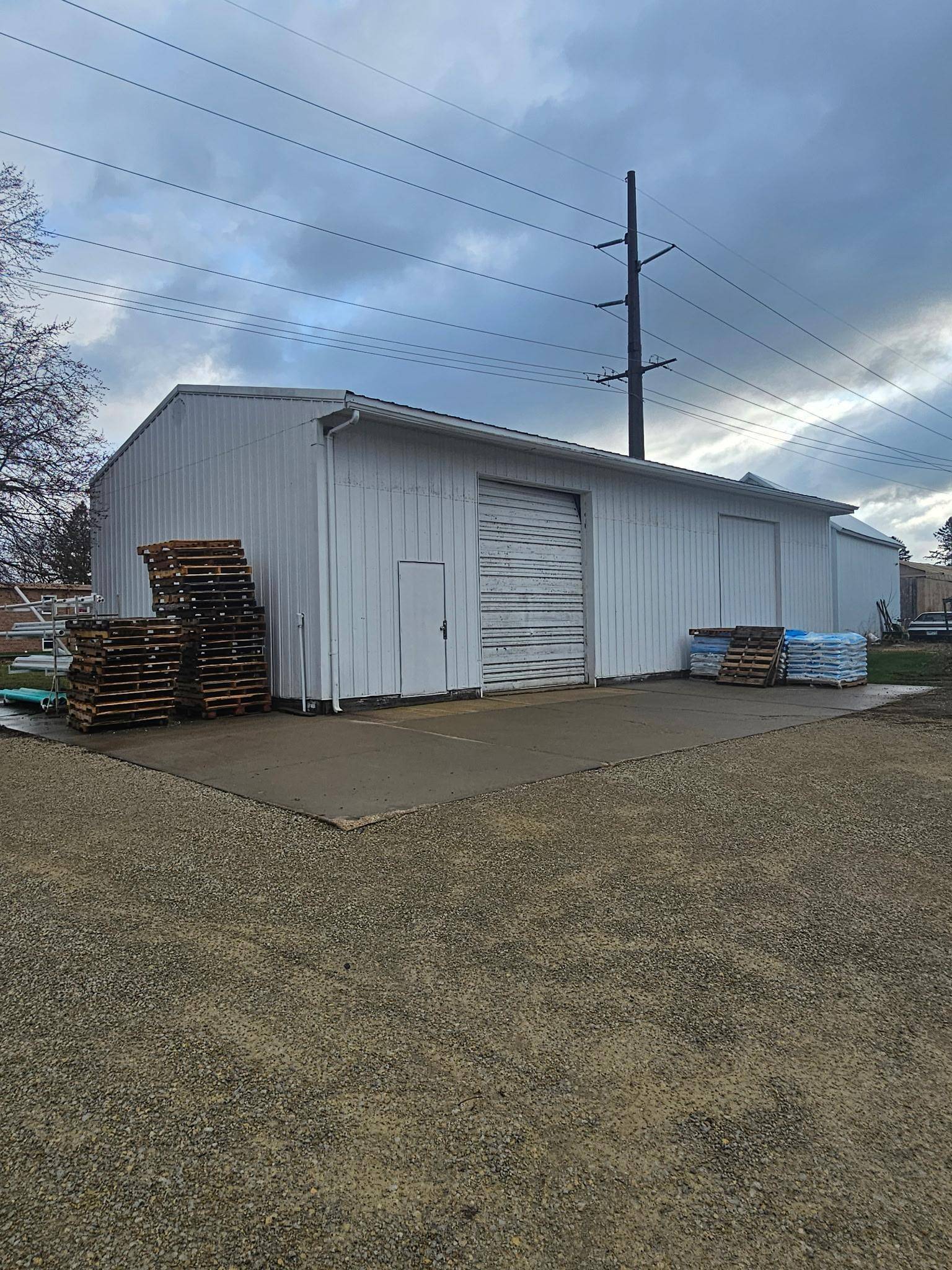 14 3rd AVE SW, Dodge Center, MN 55927