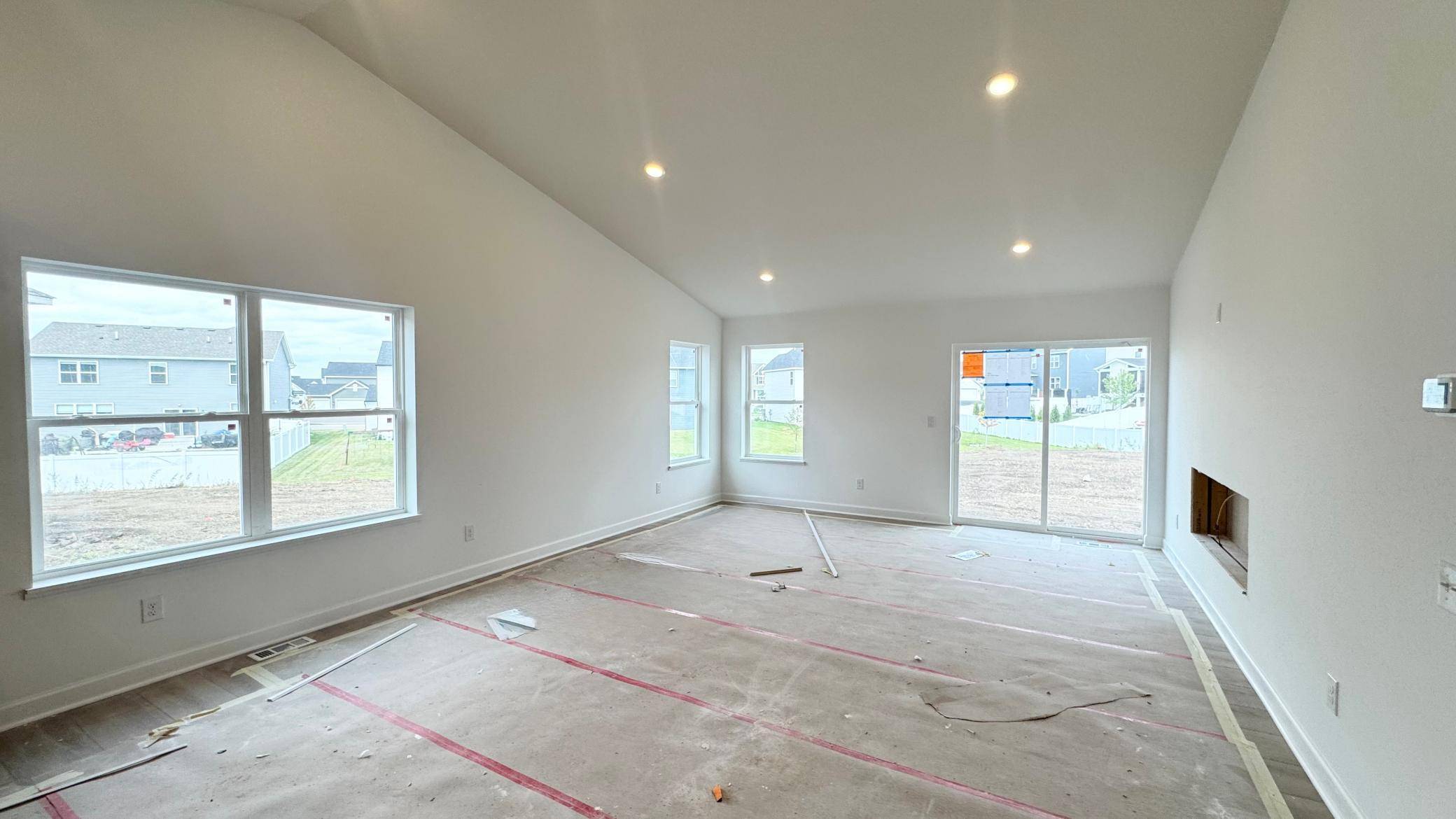 1911 Dogwood CT, Carver, MN 55315