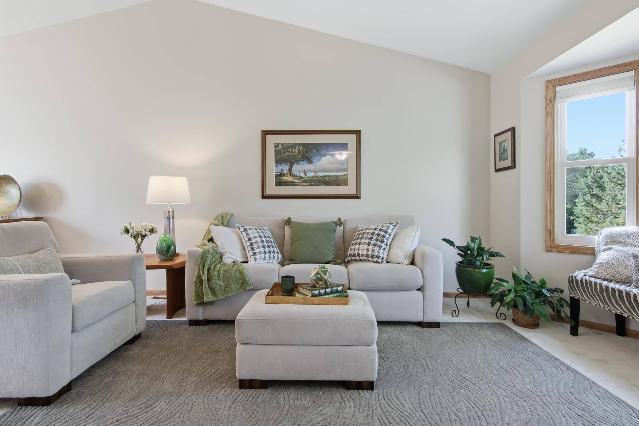899 Wert RD, Hudson, WI 54016