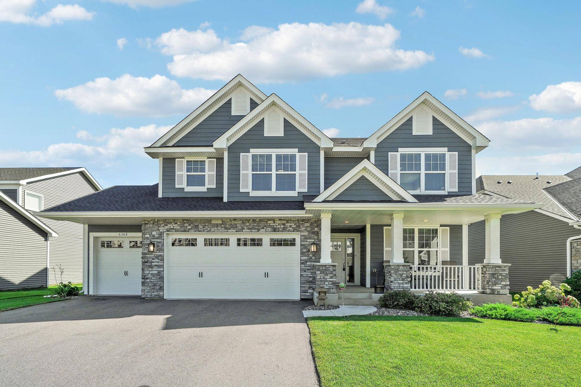 6368 Apple CT, Inver Grove Heights, MN 55077