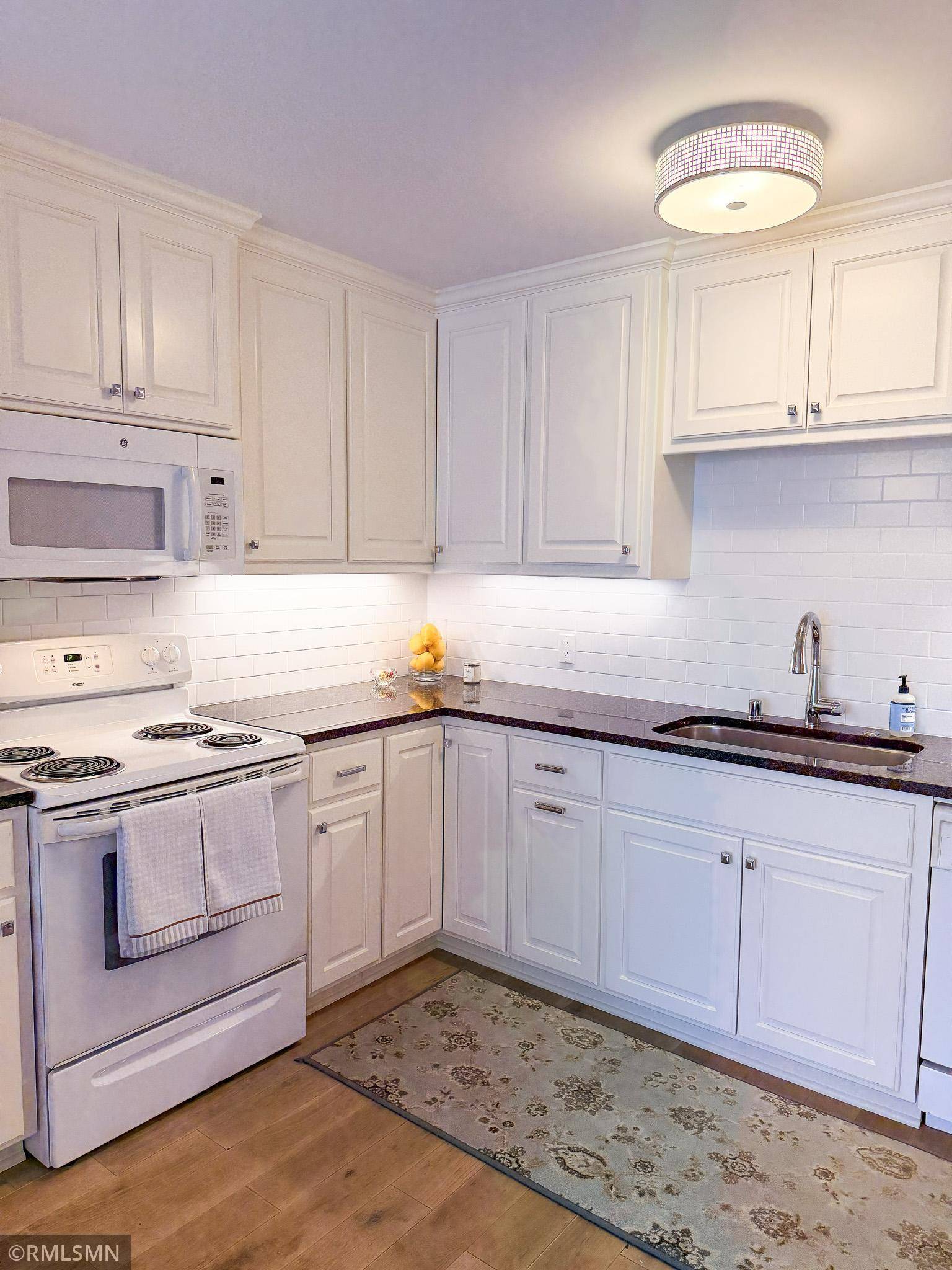 2601 Kenzie TER #228, Saint Anthony, MN 55418