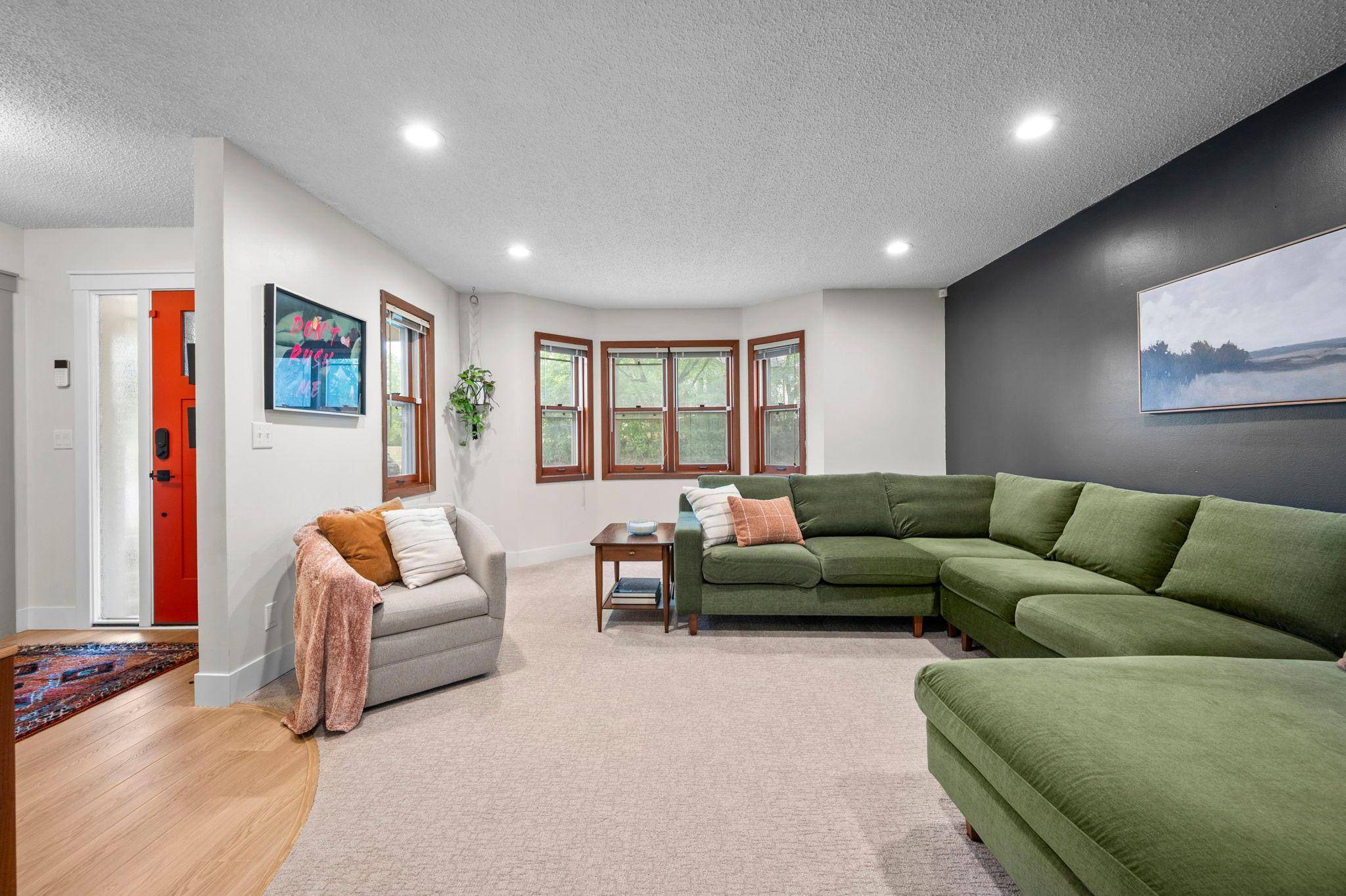 235 Kent ST, Saint Paul, MN 55102