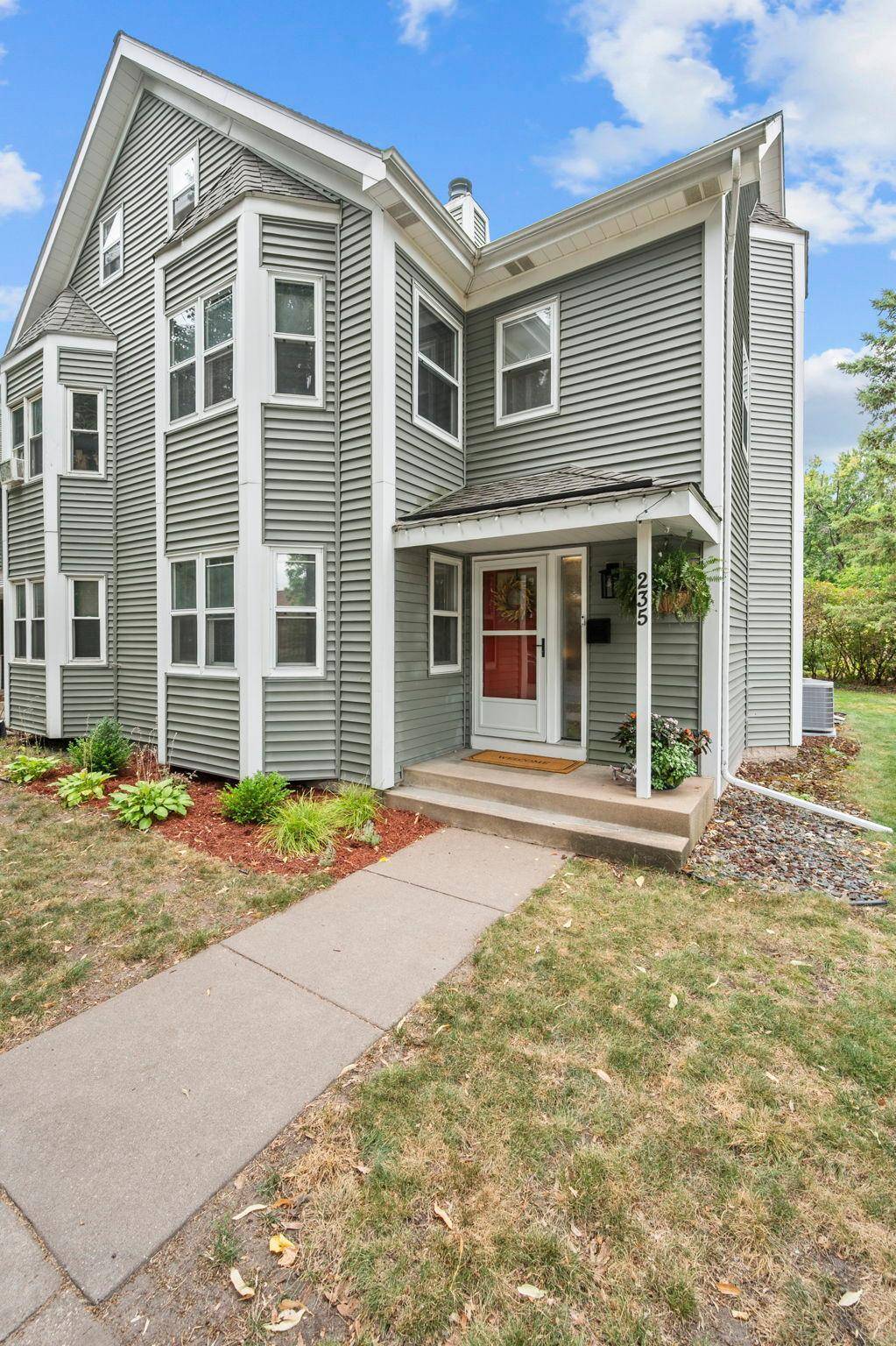 235 Kent ST, Saint Paul, MN 55102