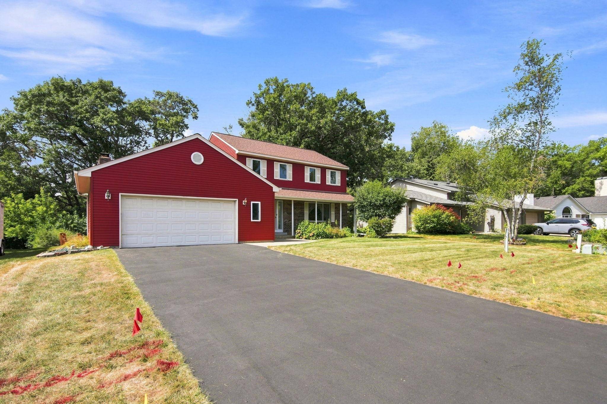 3017 Standridge PL, Maplewood, MN 55109