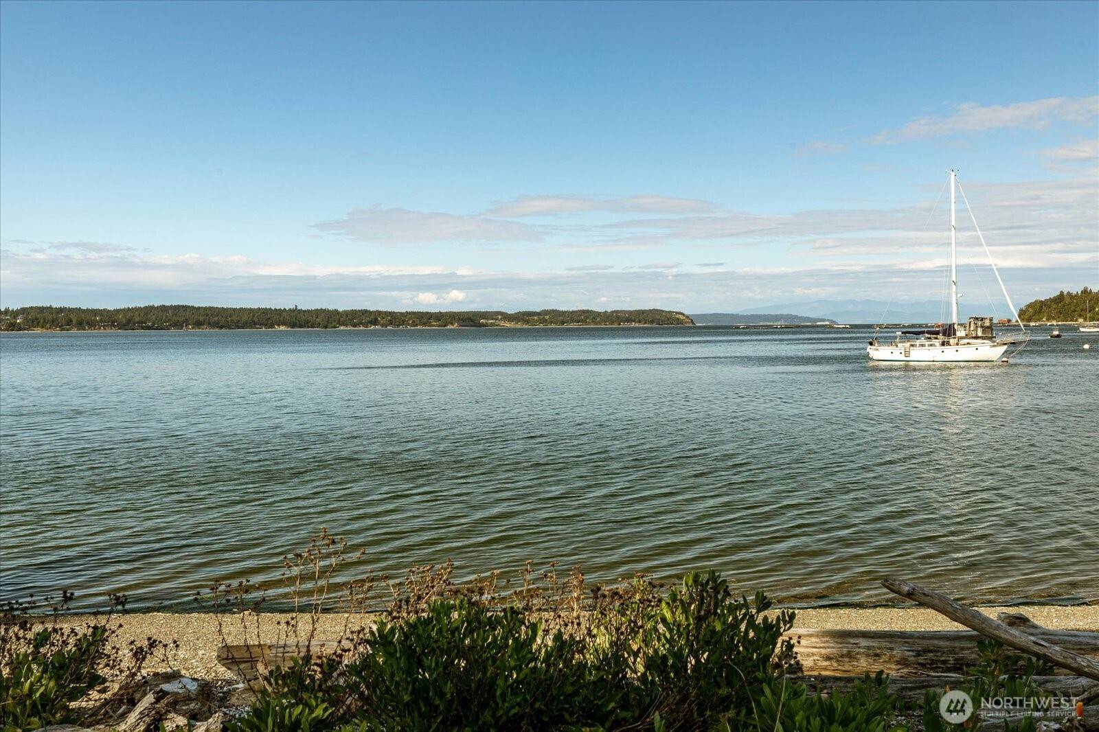 1982 Madrona WAY, Coupeville, WA 98239