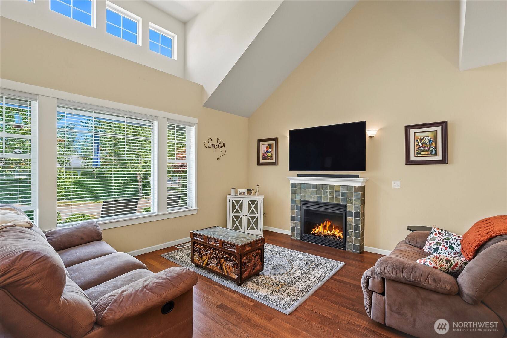 2978 Martin PL, Dupont, WA 98327