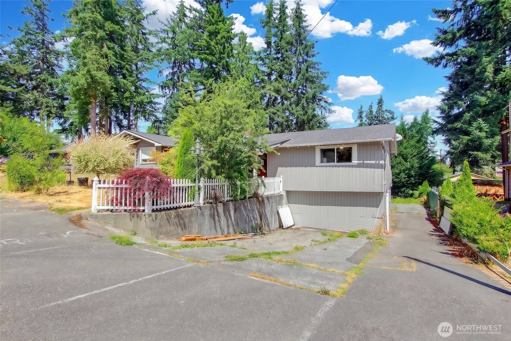 201 E Beech ST, Everett, WA 98203