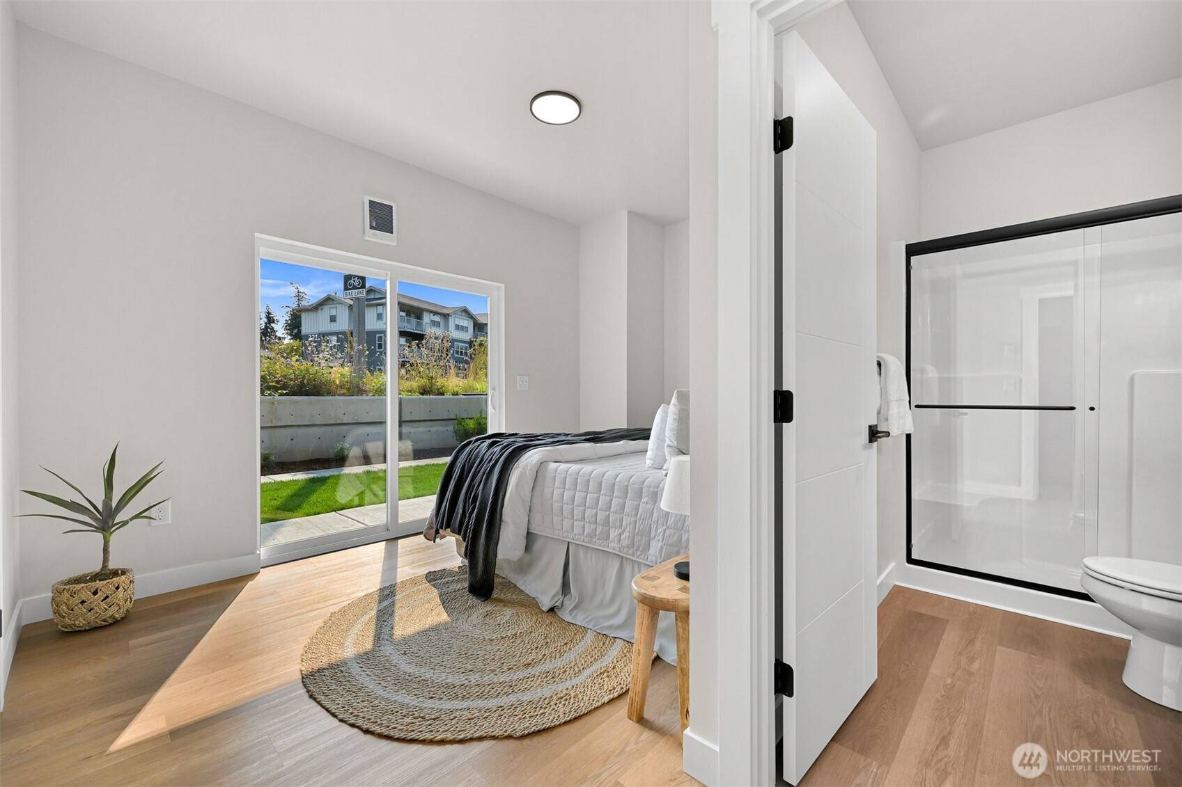 219 Prince AVE #105, Bellingham, WA 98226