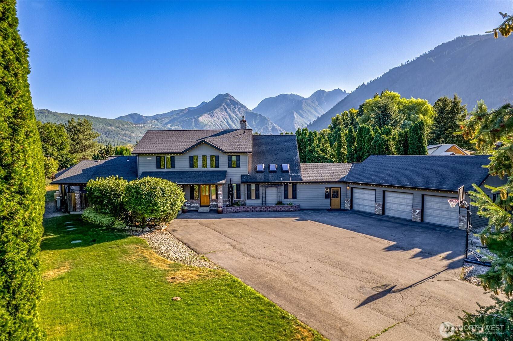 77 Joyful PL, Leavenworth, WA 98826