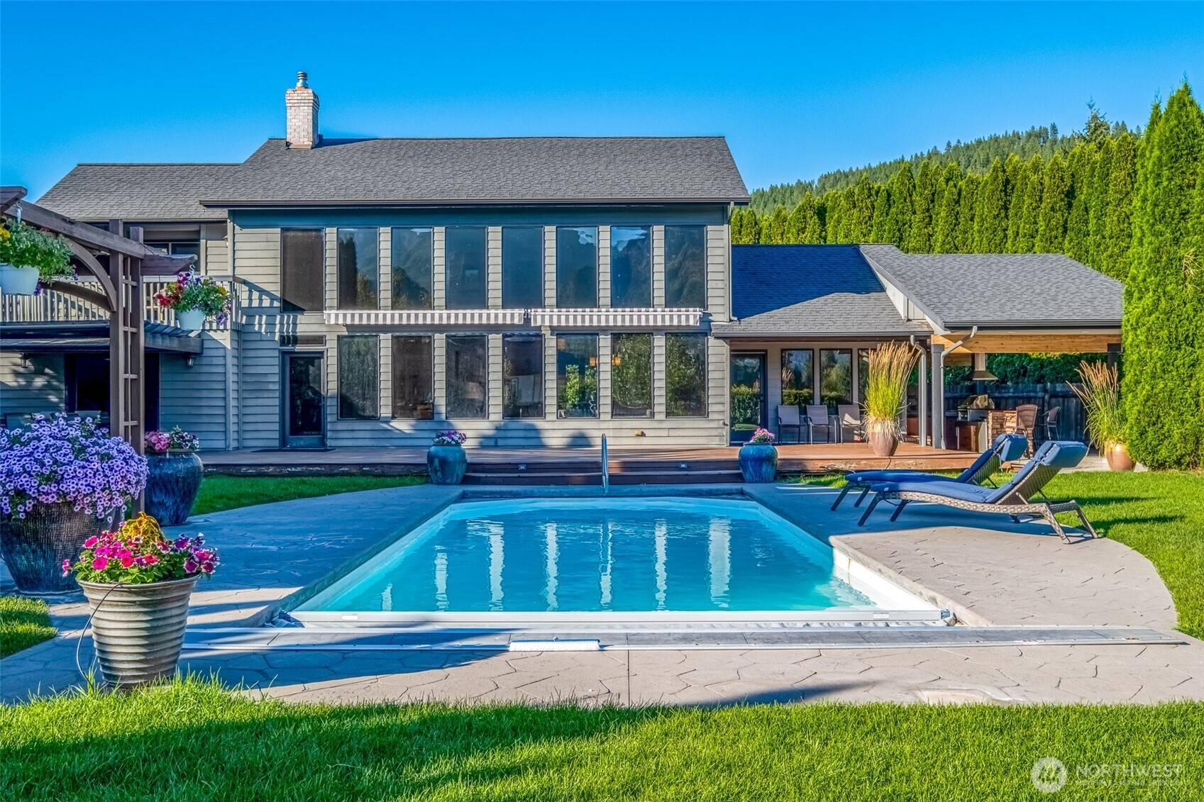 77 Joyful PL, Leavenworth, WA 98826