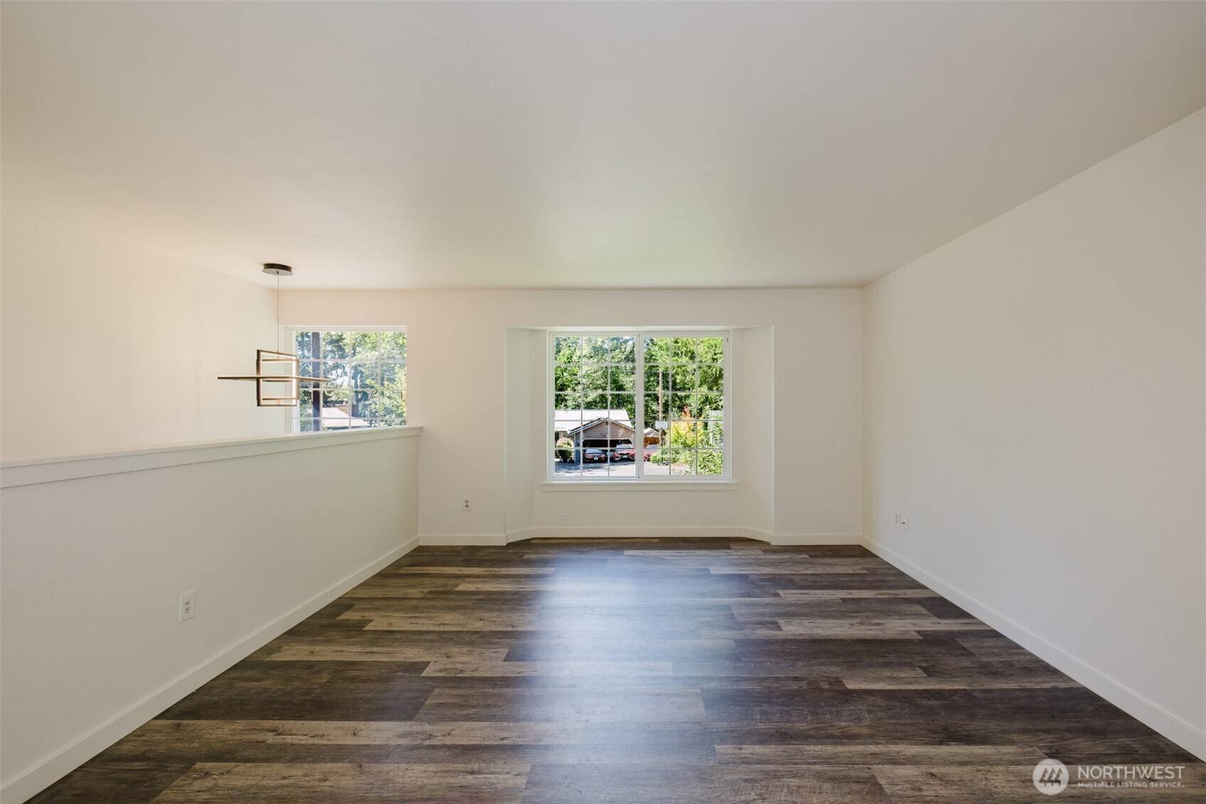 4042 Chinook PL NW, Bremerton, WA 98312