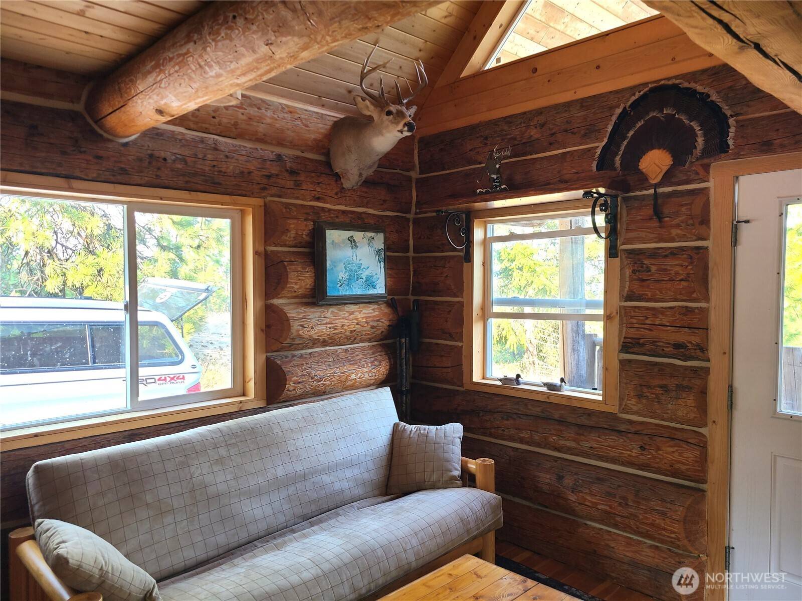 20 Doe Mountain RD, Tonasket, WA 98855