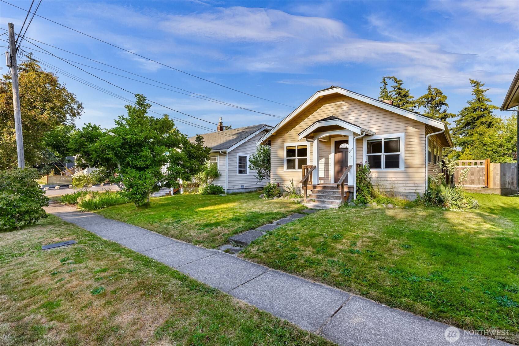 2534 Cherry ST, Bellingham, WA 98225