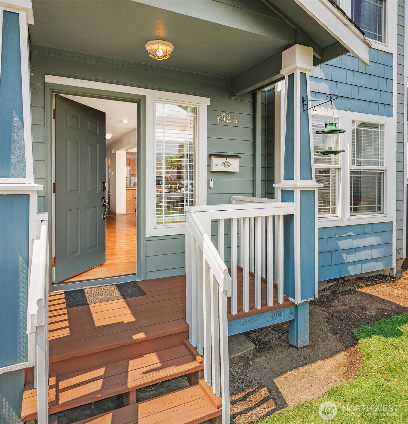 4526 S Warner, Tacoma, WA 98409