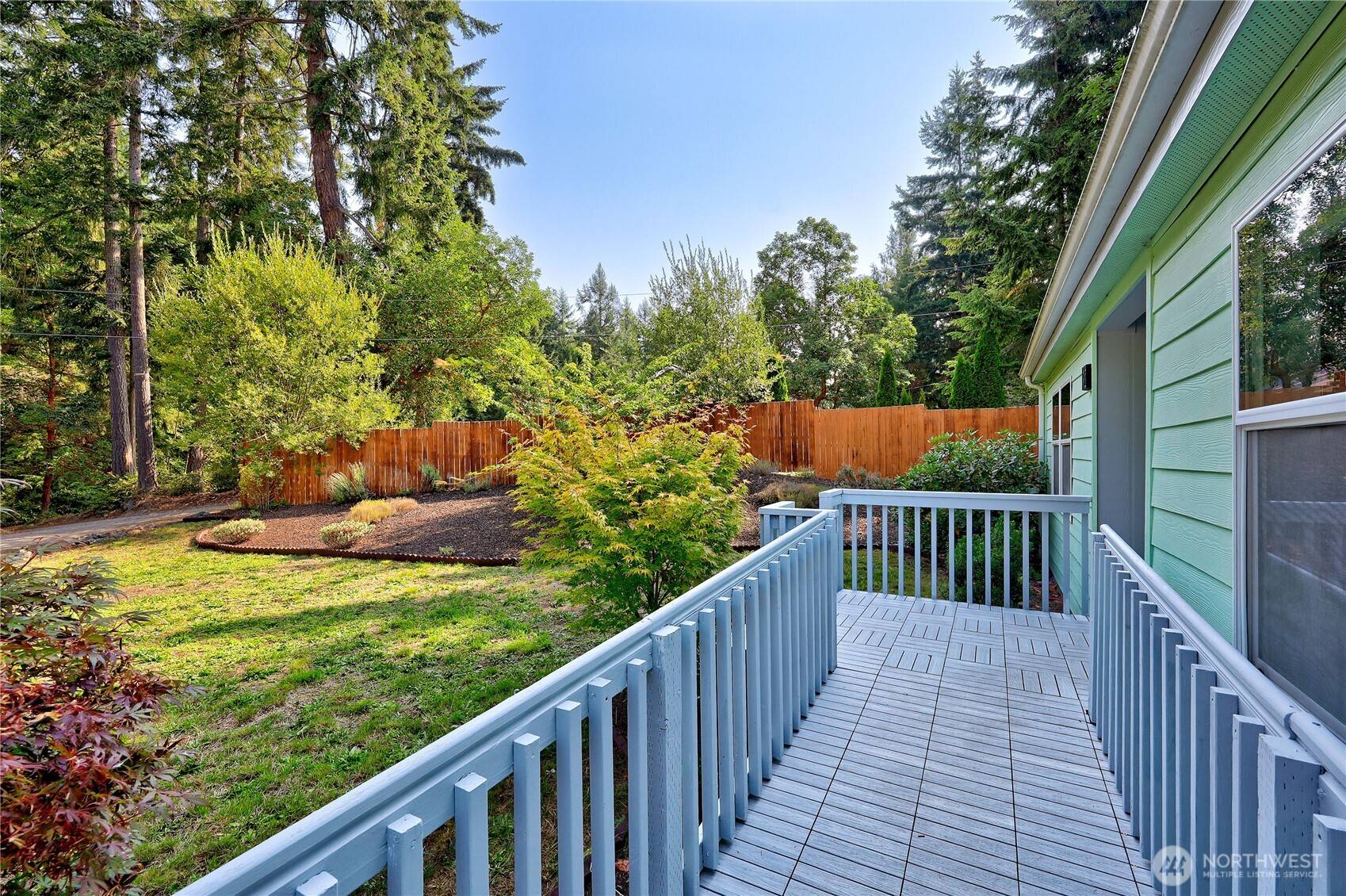 12 Blueberry Hill RD, Port Ludlow, WA 98365