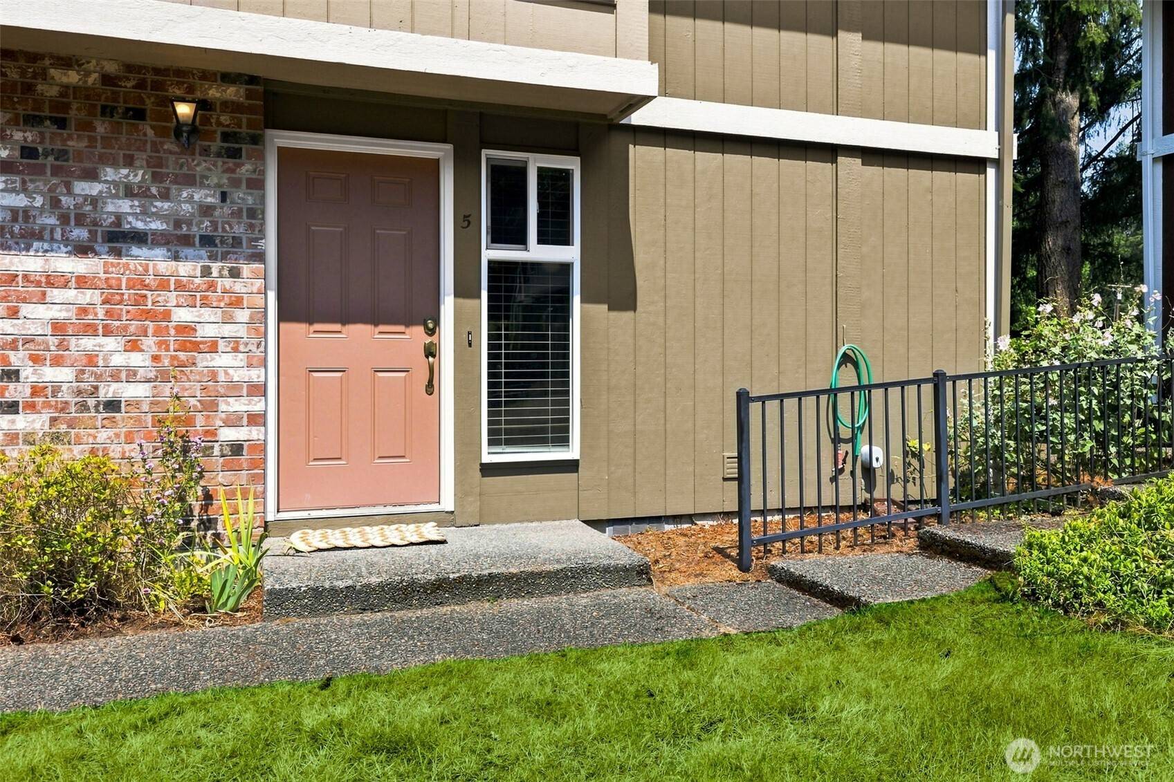 7403 Fairview RD SW #5, Olympia, WA 98512
