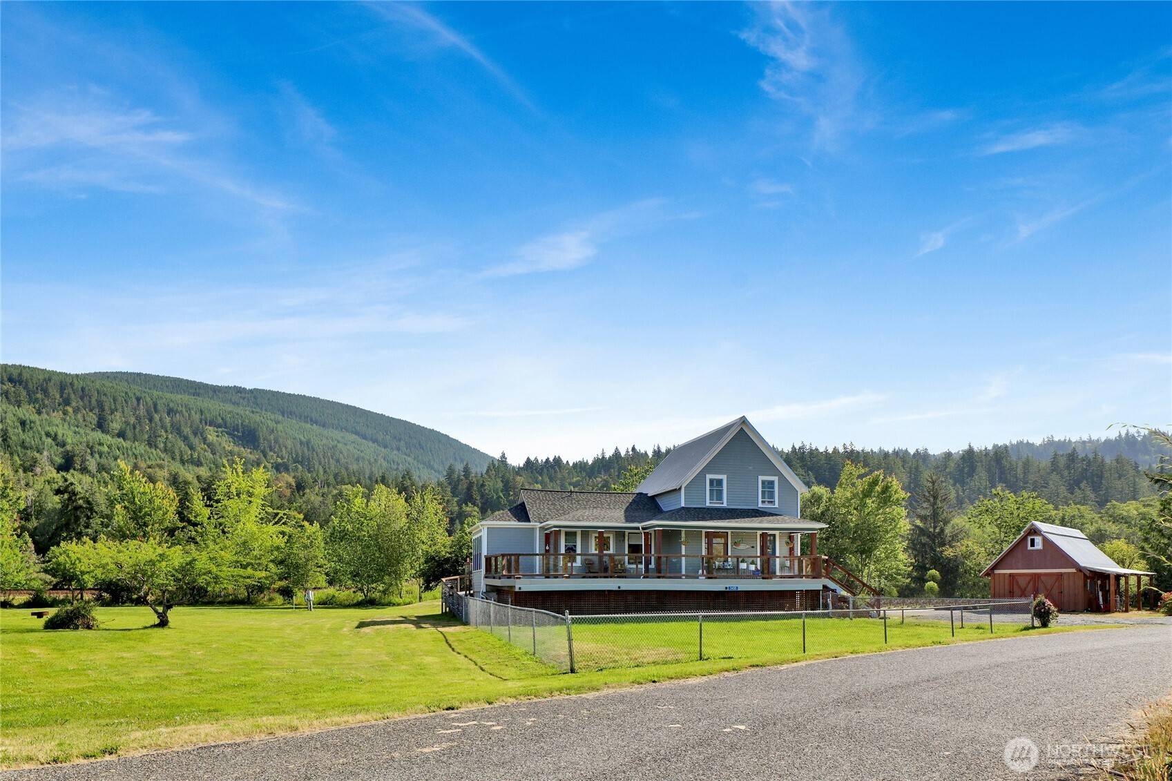 3455 Legg RD, Bow, WA 98232