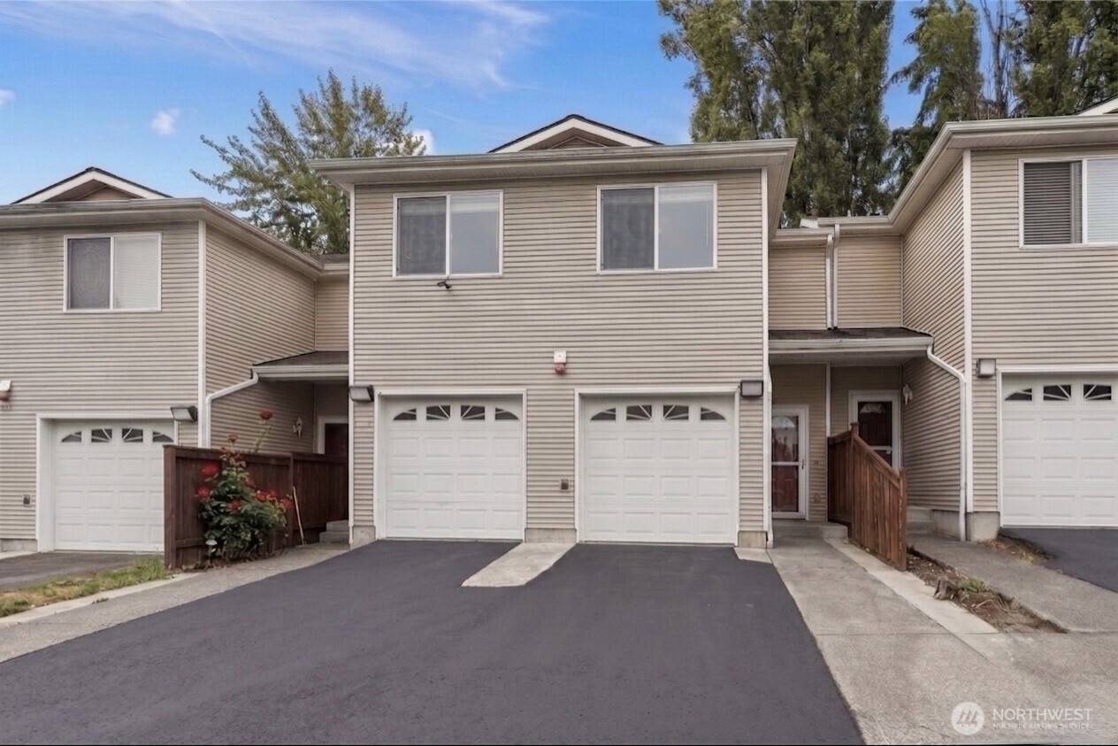 13359 Ambaum BLVD SW, Burien, WA 98146