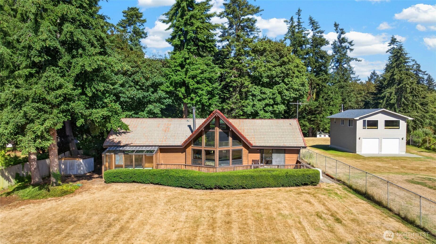 6360 Apple LN, Freeland, WA 98249