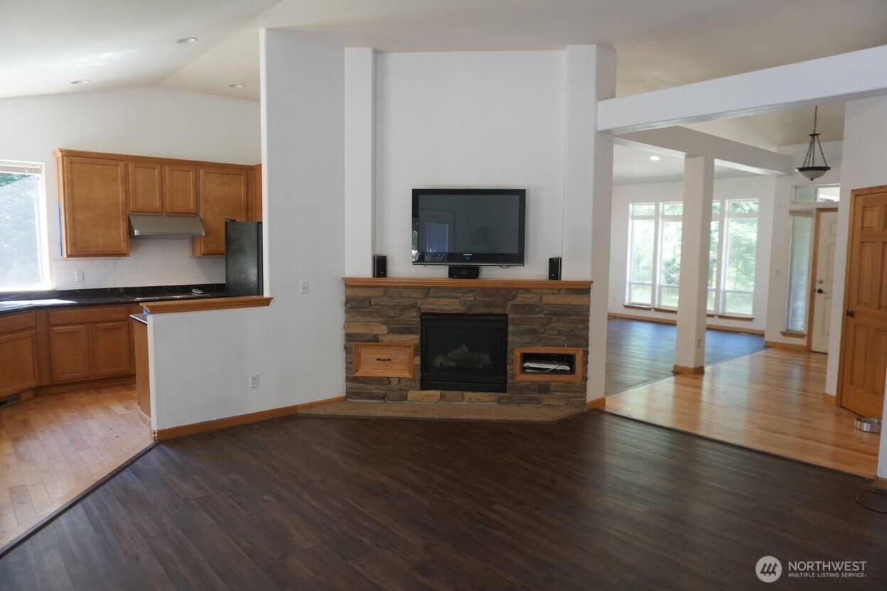 259 Finn Hill RD, Winlock, WA 98596