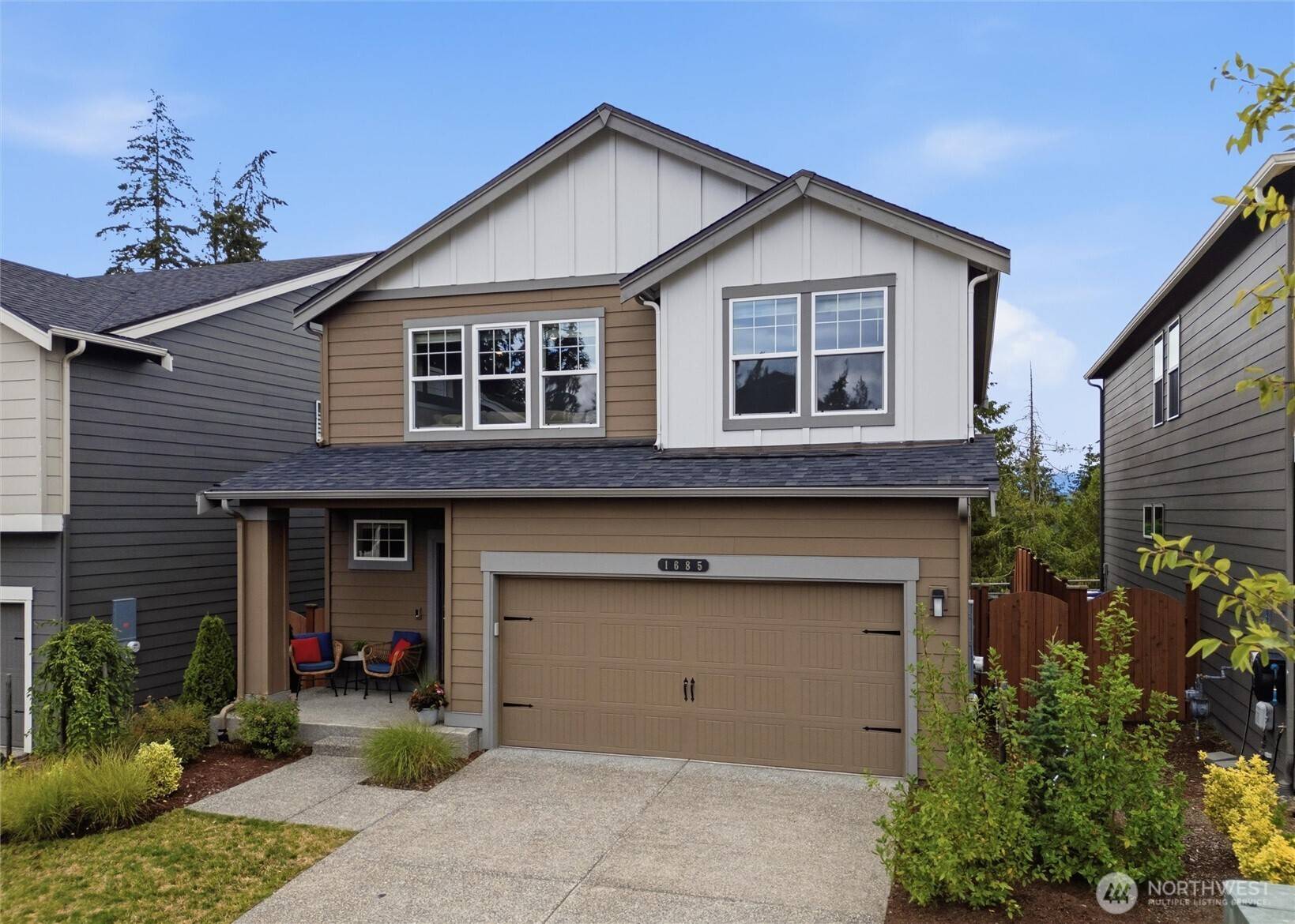 1685 NE Halden Glen DR, Poulsbo, WA 98370