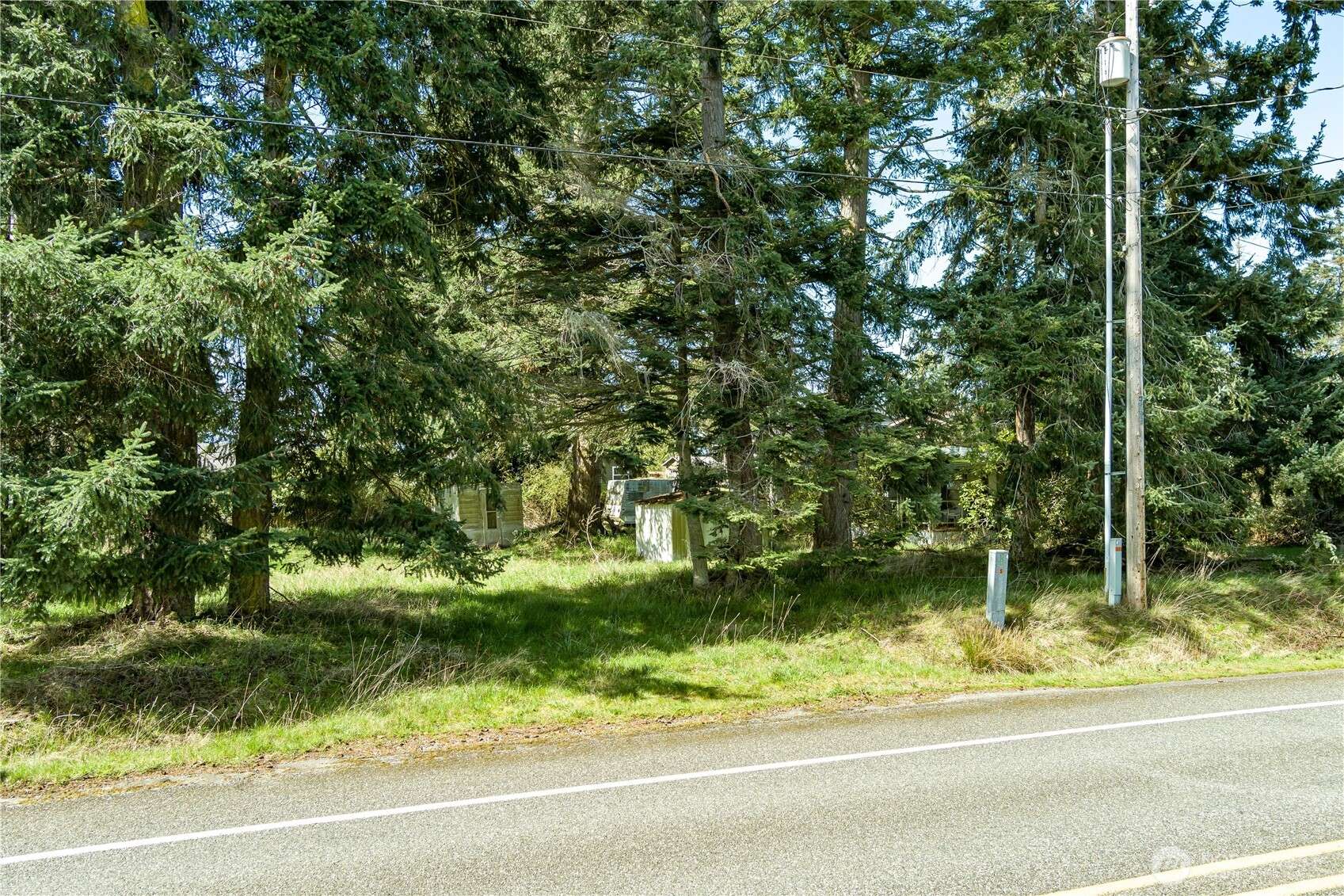 3544 Smugglers Cove RD, Greenbank, WA 98253