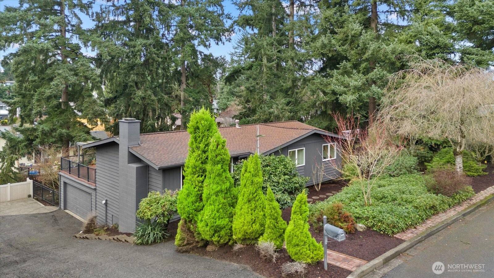 34515 25th AVE SW, Federal Way, WA 98023