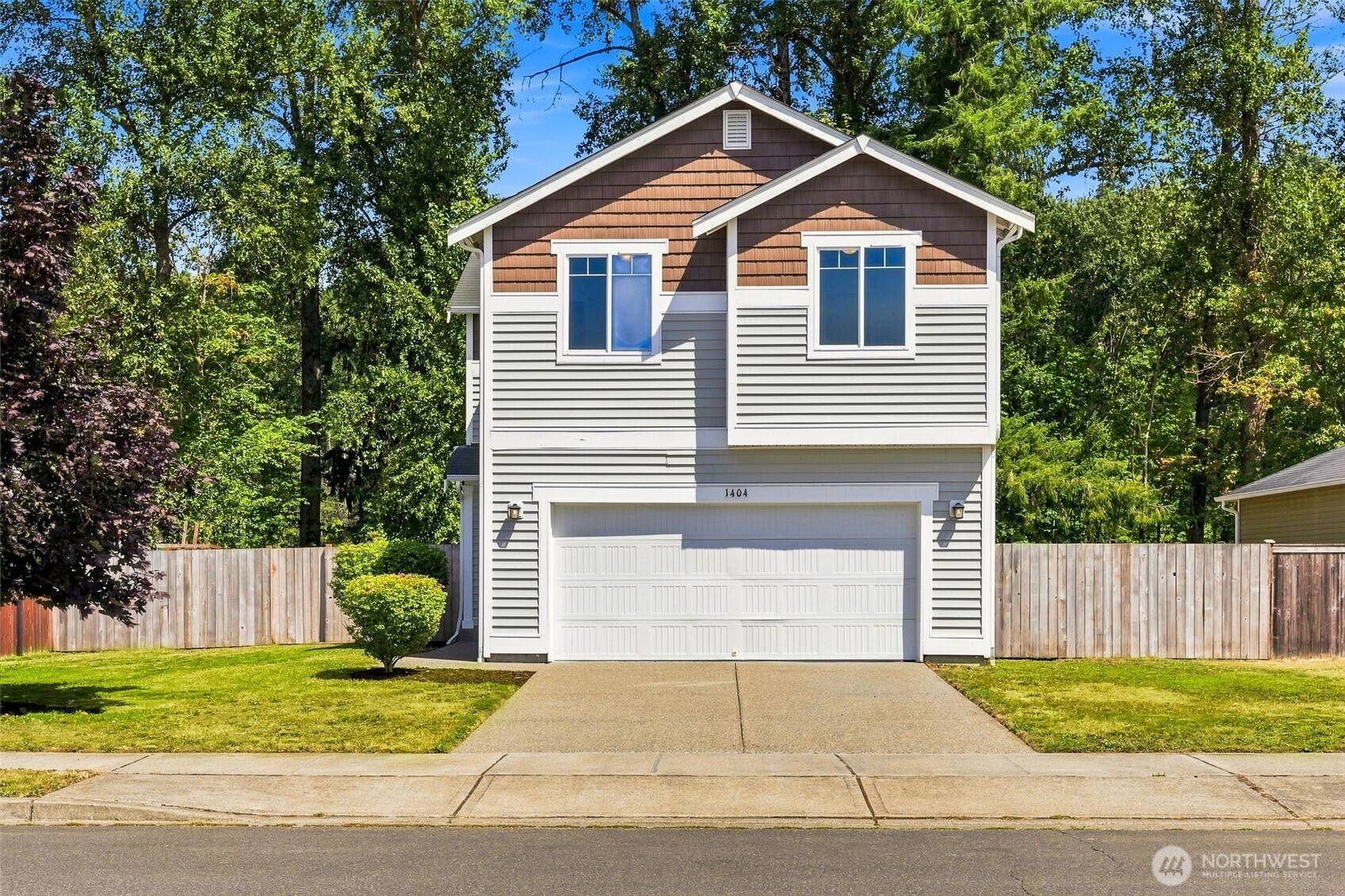 1404 Daffodil AVE NE, Orting, WA 98360