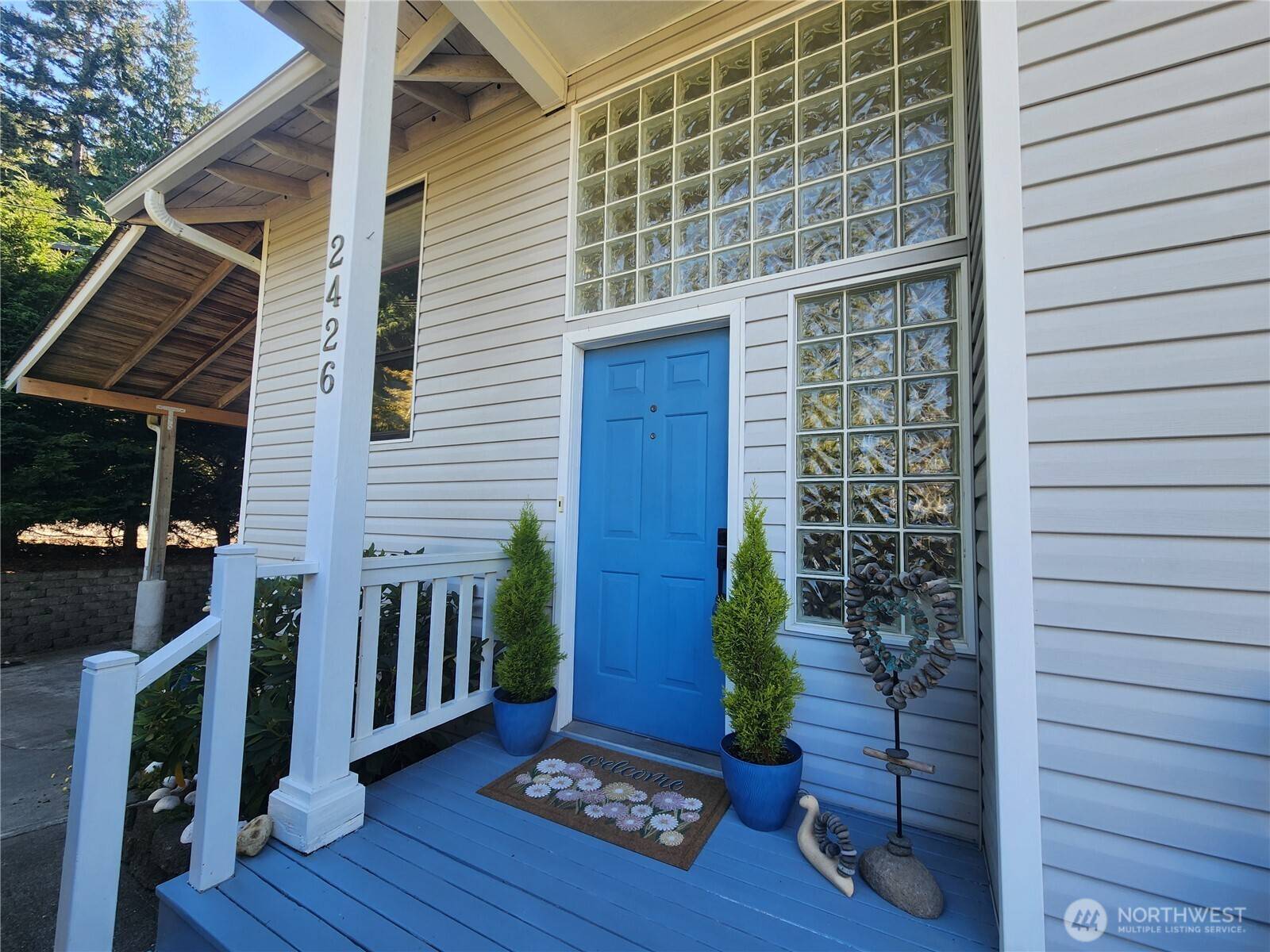 2426 Eastpoint DR, Langley, WA 98260