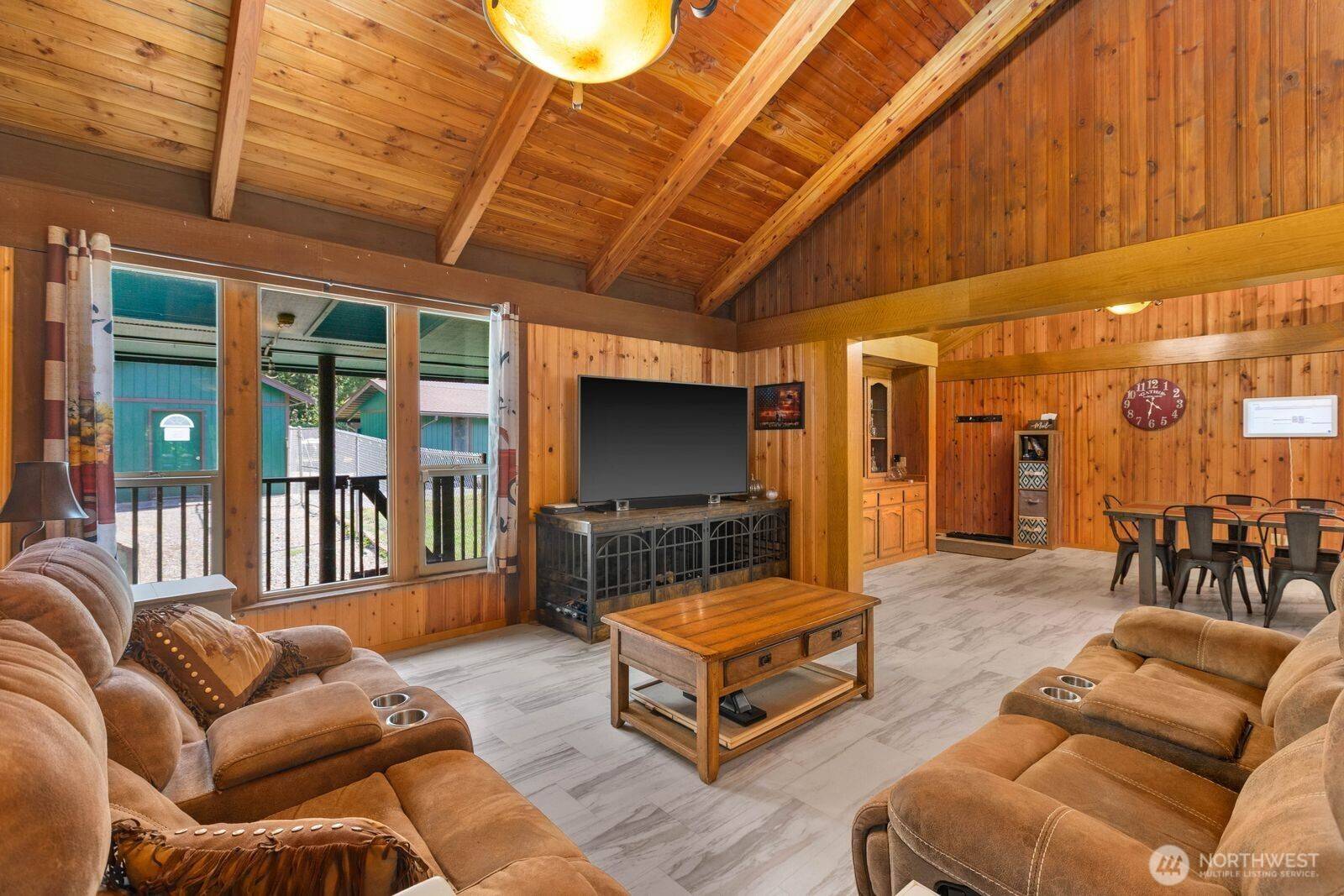 32113 98th AVE E, Eatonville, WA 98328