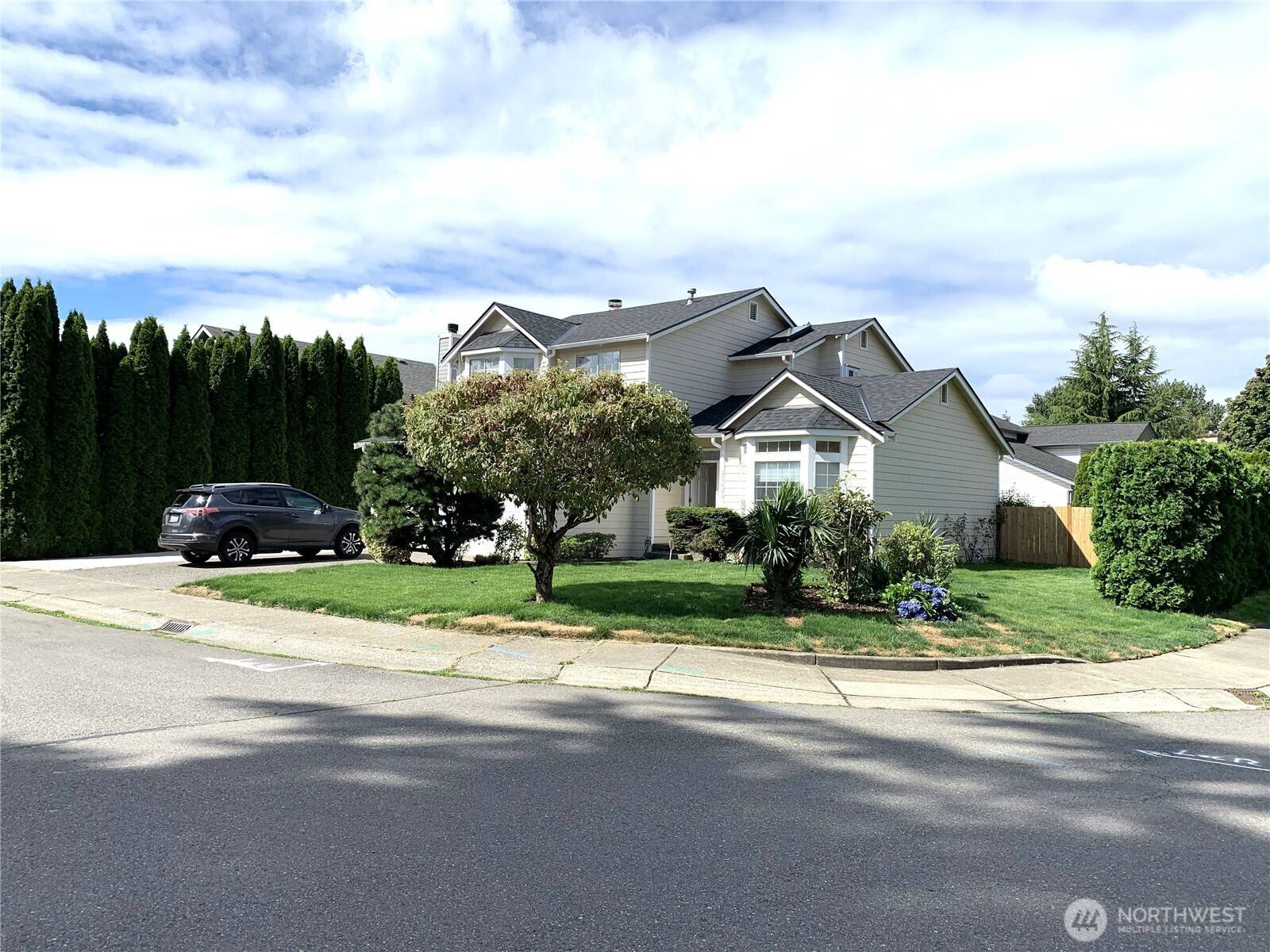 35403 12th AVE SW, Federal Way, WA 98023