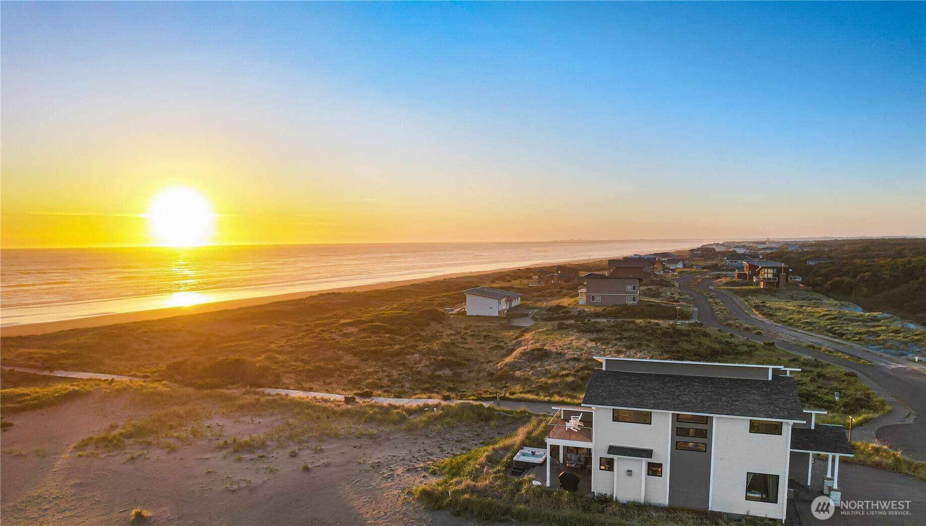 1401 S Cohasset Crest, Westport, WA 98595