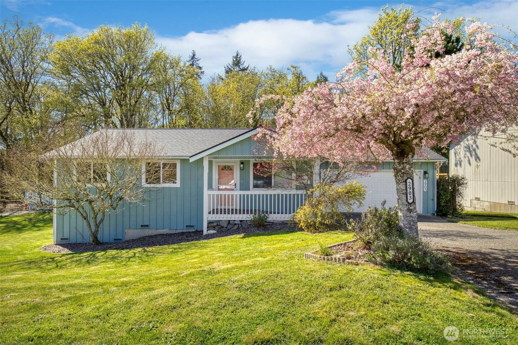 2903 McClain AVE, Bremerton, WA 98310