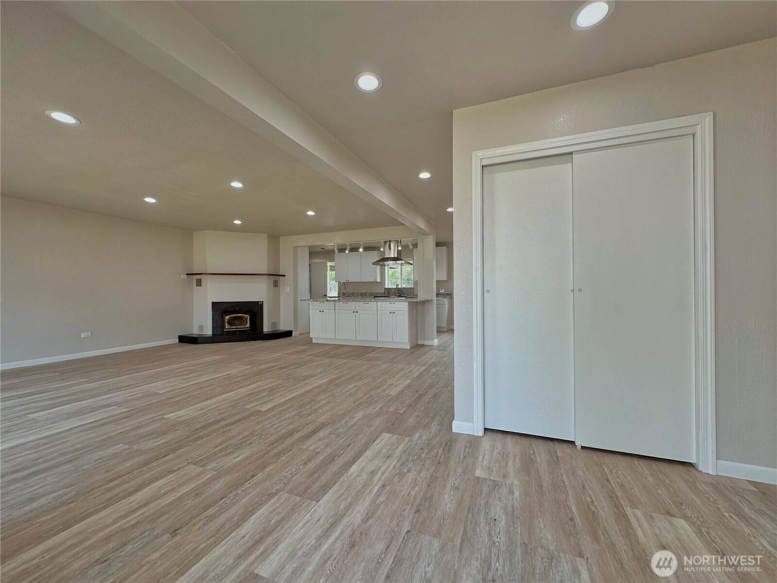 1013 River DR, Coulee Dam, WA 99116
