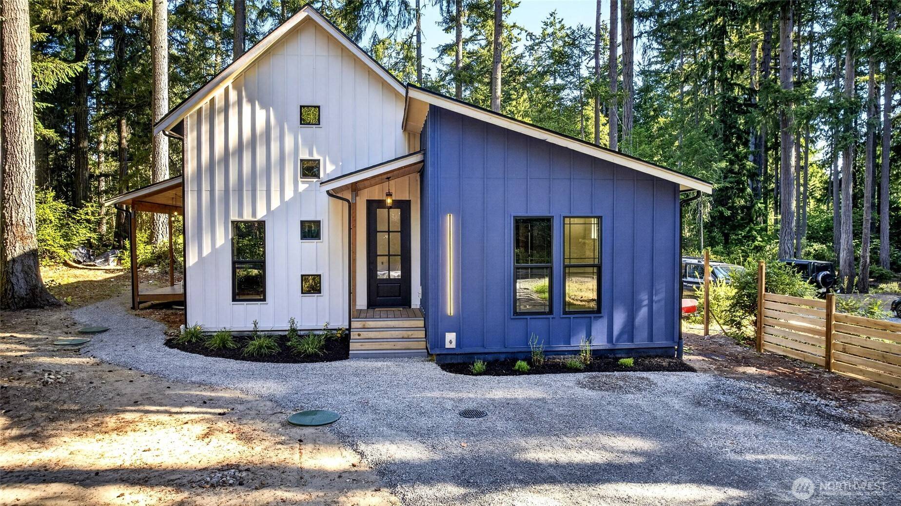 11215 Juniper PL, Anderson Island, WA 98303