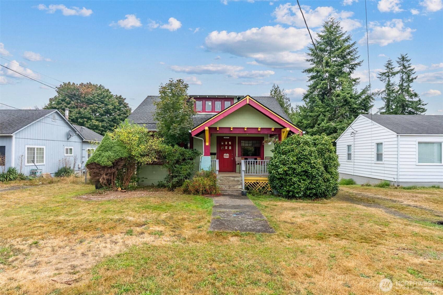 853 Fowler ST, Raymond, WA 98577