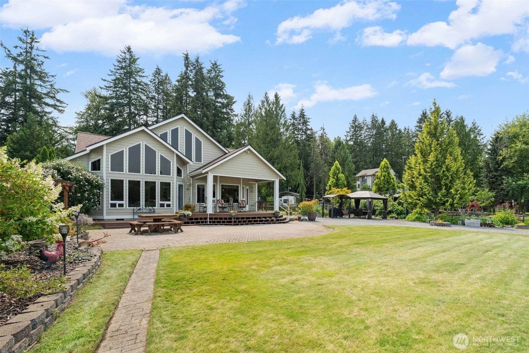 32608 Benbow DR E, Graham, WA 98338