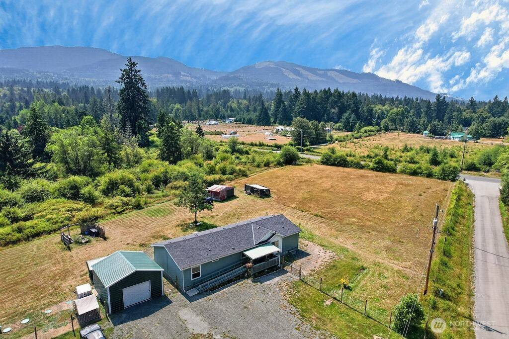 62 Hoffman RD, Port Angeles, WA 98363