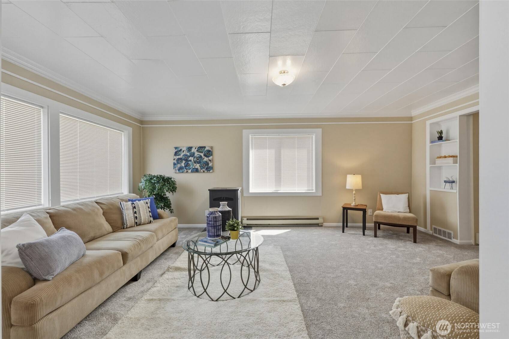 1120 3rd ST, Cosmopolis, WA 98537